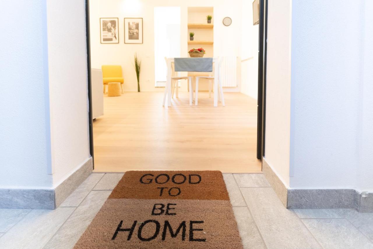 Lovely Corner In The Heart Of The Lake By Rent All Como Exterior foto