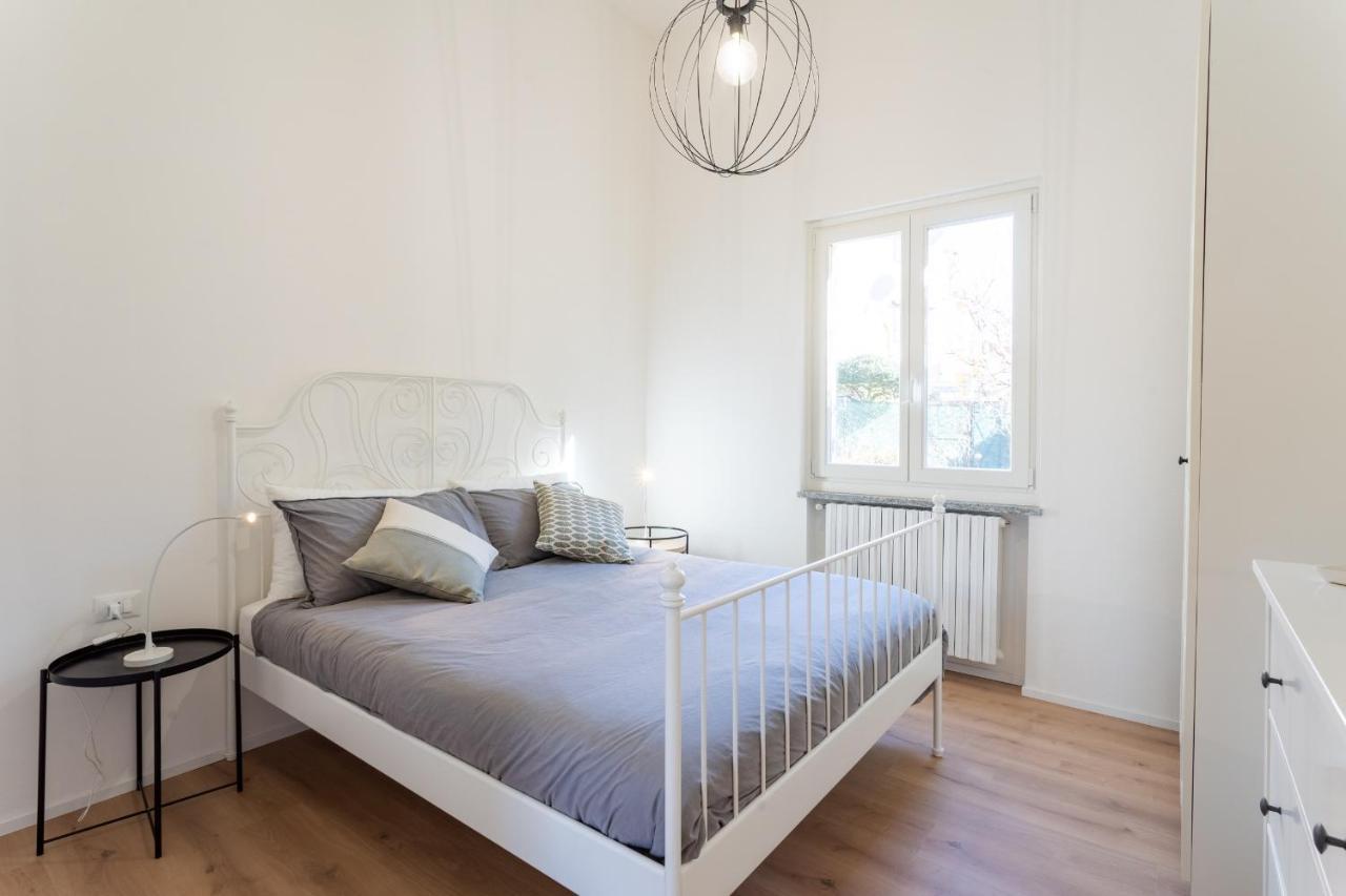 Lovely Corner In The Heart Of The Lake By Rent All Como Exterior foto